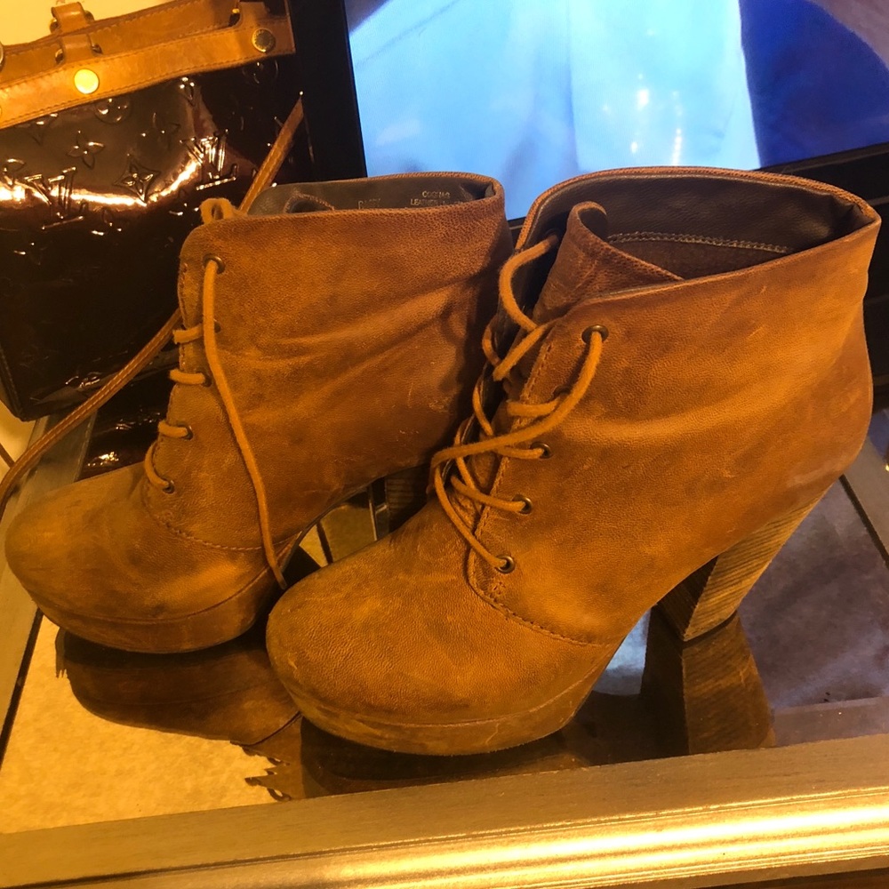 Steve Madden Lace up Brown Heels